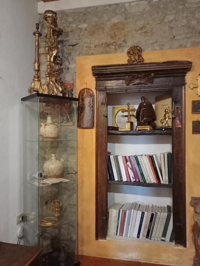 Гостьовий будинок Morelli House Montalbo Екстер'єр фото