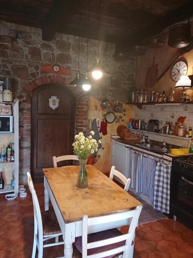 Гостьовий будинок Morelli House Montalbo Екстер'єр фото